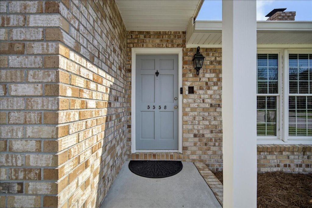 Photo of 5558 Evelyn Drive, North Charleston, SC 29418 (MLS # 26006947)