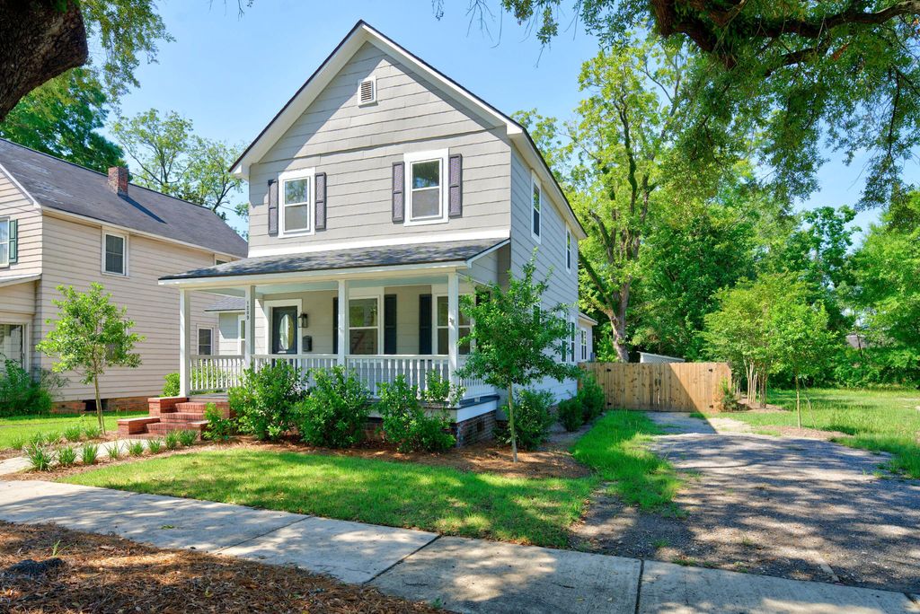 Photo of 1209 Prince Street, Georgetown, SC 29440 (MLS # 26018889)
