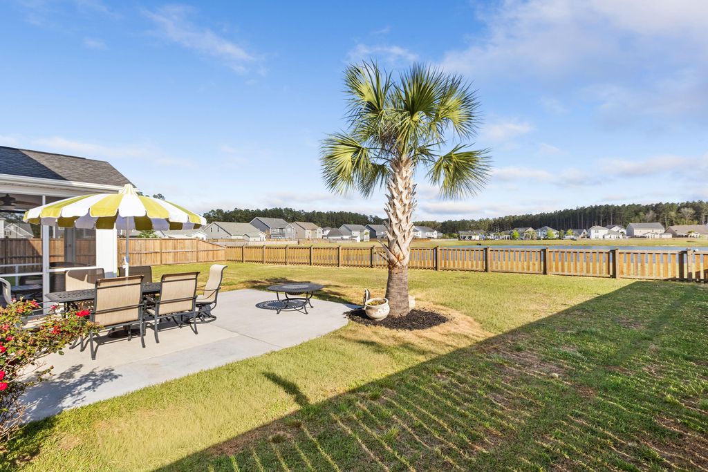 Photo of 114 Rouen Lane, Summerville, SC 29486 (MLS # 26010077)