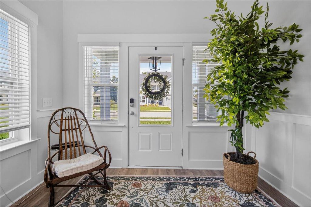 Photo of 135 Headwater Drive, Summerville, SC 29486 (MLS # 26010769)