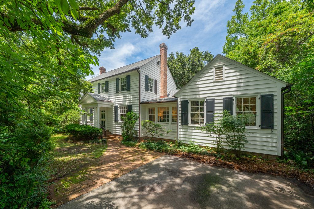 Photo of 6 Sayle Road, Charleston, SC 29407 (MLS # 26015138)