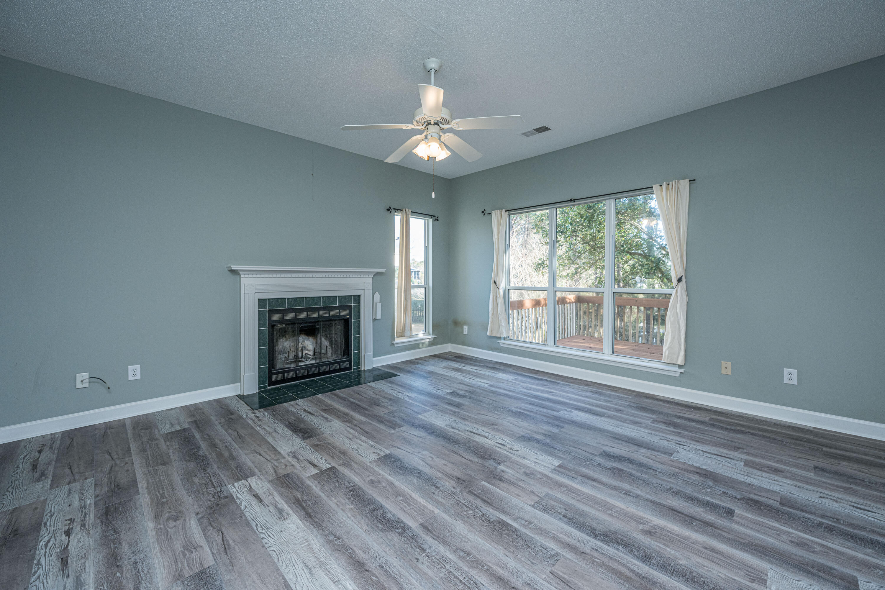 1415 Black River Drive