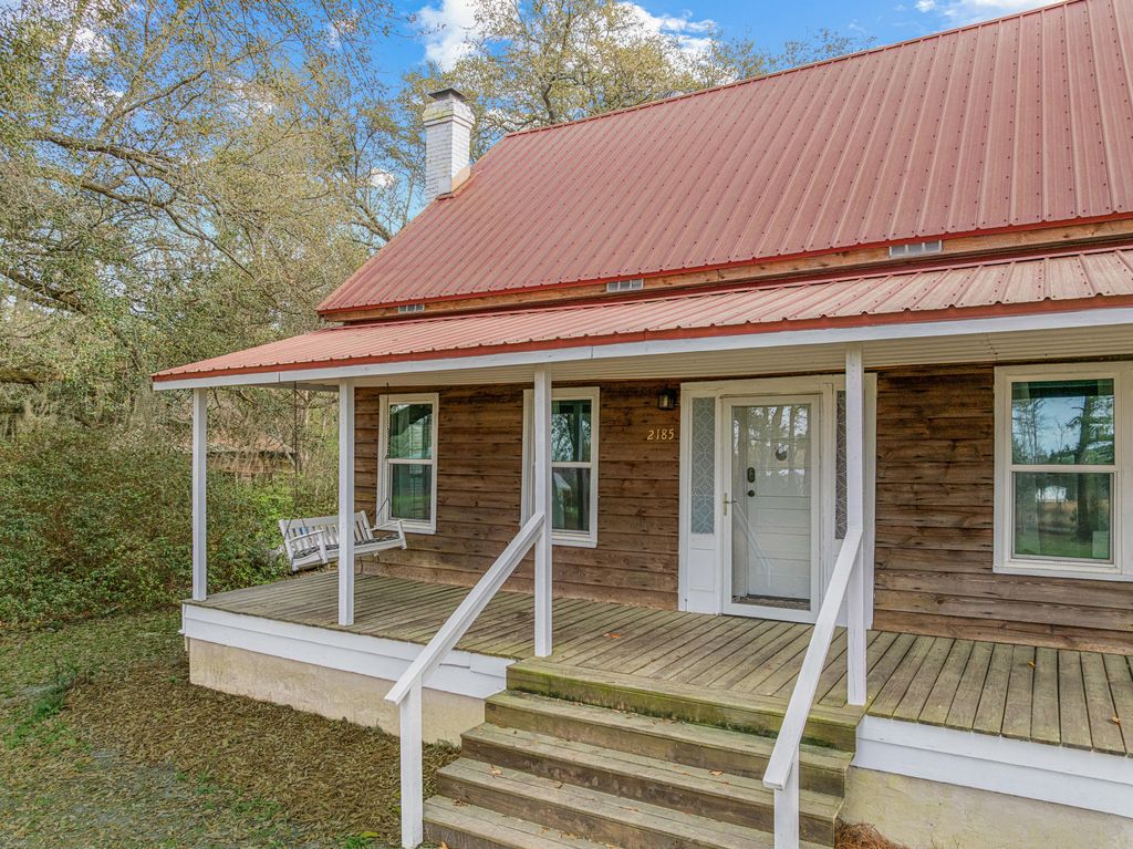 Photo of 2185 Peniel Road, Walterboro, SC 29488 (MLS # 26007196)