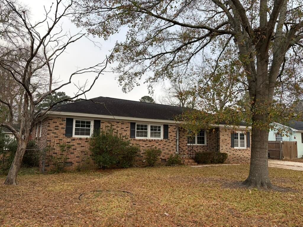 Photo of 106 Benton Street, Goose Creek, SC 29445 (MLS # 26001928)