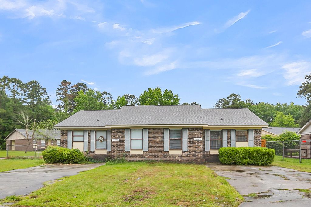 Photo of 105 Canvasback Drive, Summerville, SC 29483 (MLS # 26013362)