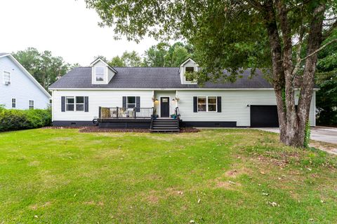 A home in Ladson