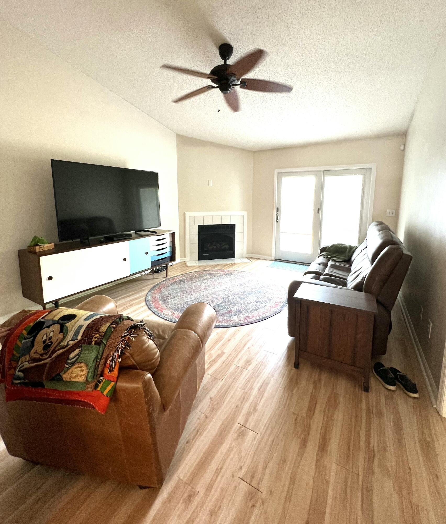 1220 Apex Lane