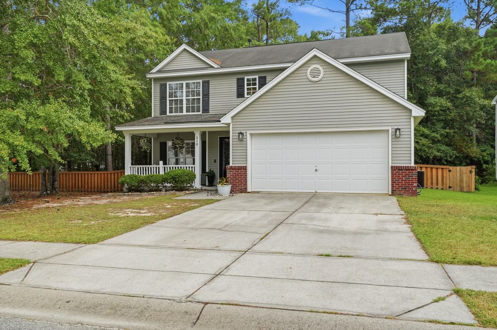 Photo of 210 Breckingridge Drive, Ladson, SC 29456 (MLS # 26019892)