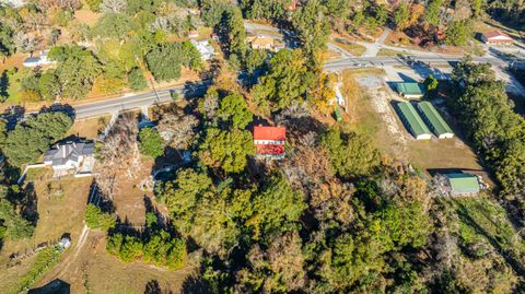 A home in Eutawville