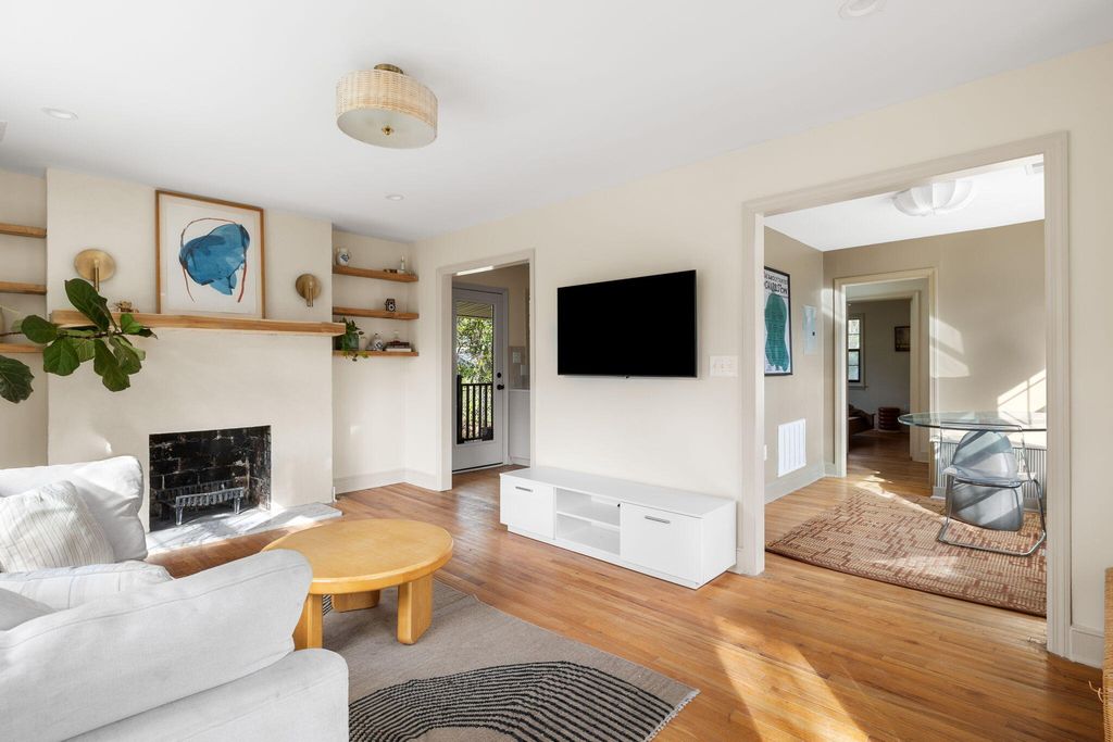 Photo of 1820 Alice Drive, Charleston, SC 29407 (MLS # 25032854)