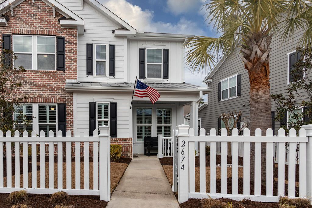 Photo of 2674 Park West Boulevard, Mount Pleasant, SC 29466 (MLS # 26005166)