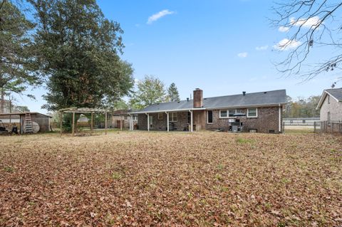 A home in North Charleston