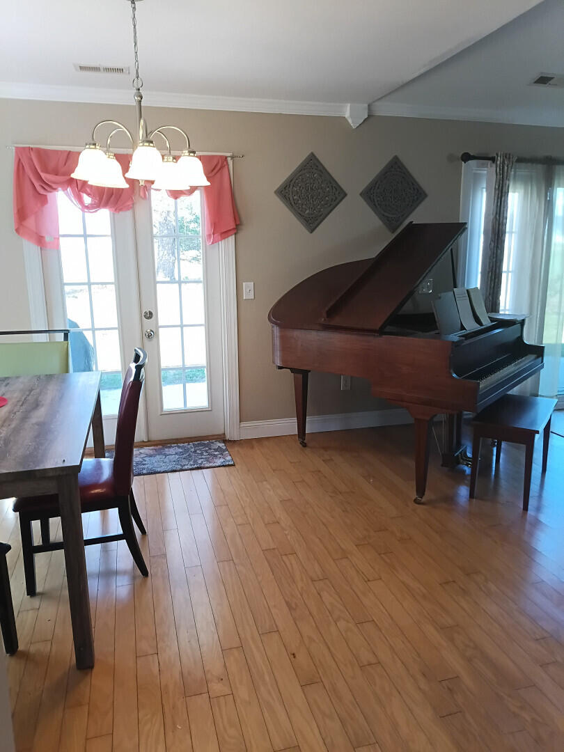 1476 Blue Heron Point