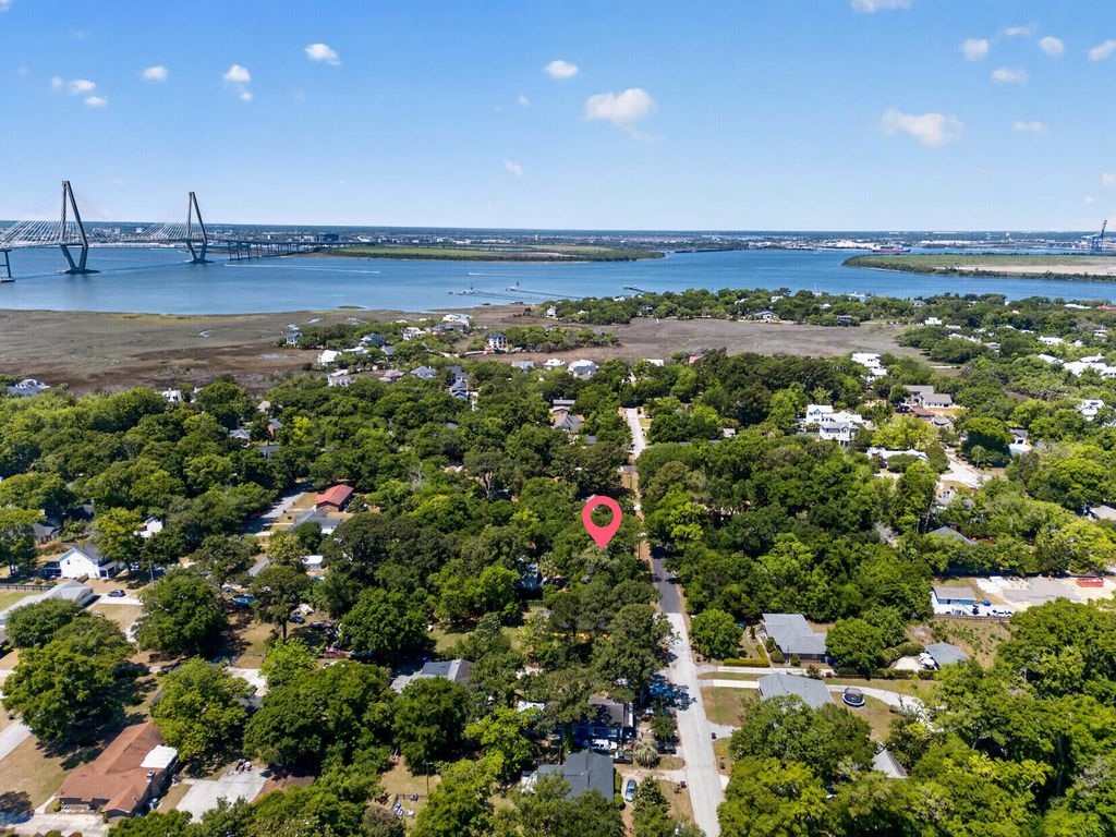 Photo of 211 6th Avenue, Mount Pleasant, SC 29464 (MLS # 26013450)