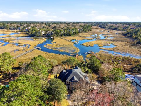 Photo of 3331 Cottonfield Drive, Mount Pleasant, SC 29466 (MLS # 26003815)
