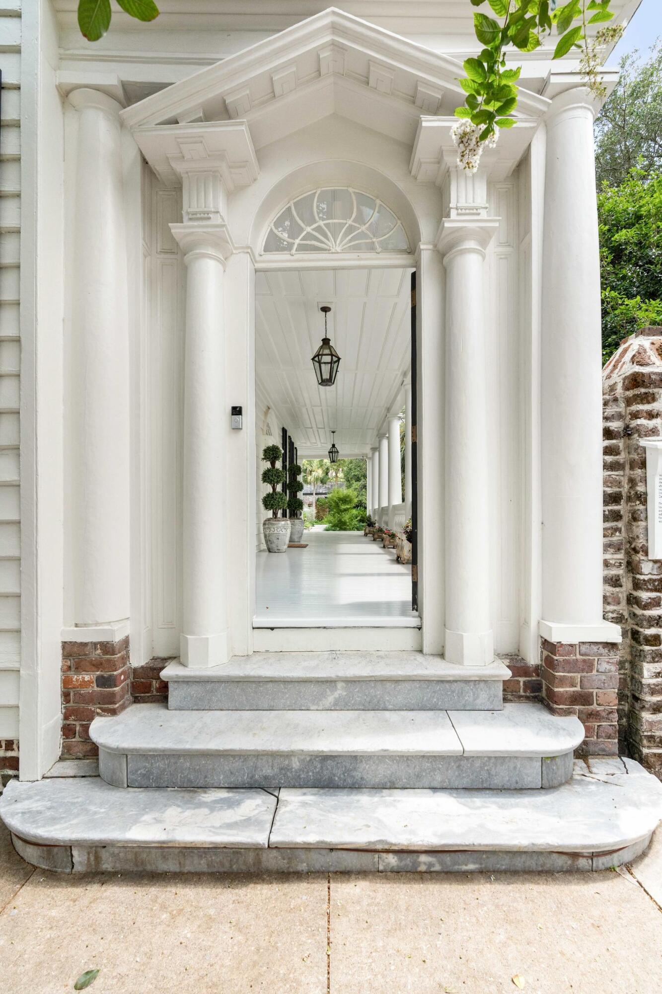 125 Tradd Street