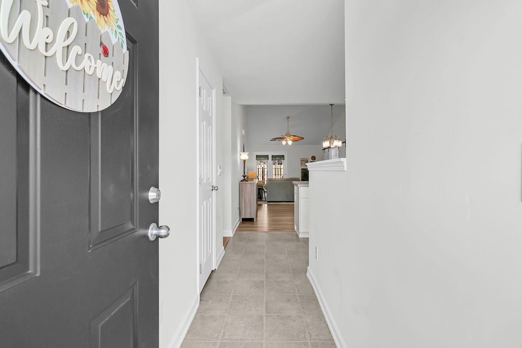 Photo of 298 Reagan Drive, Summerville, SC 29486 (MLS # 25031333)