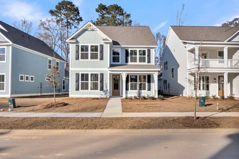 7 Cantona Drive Summerville SC 29483