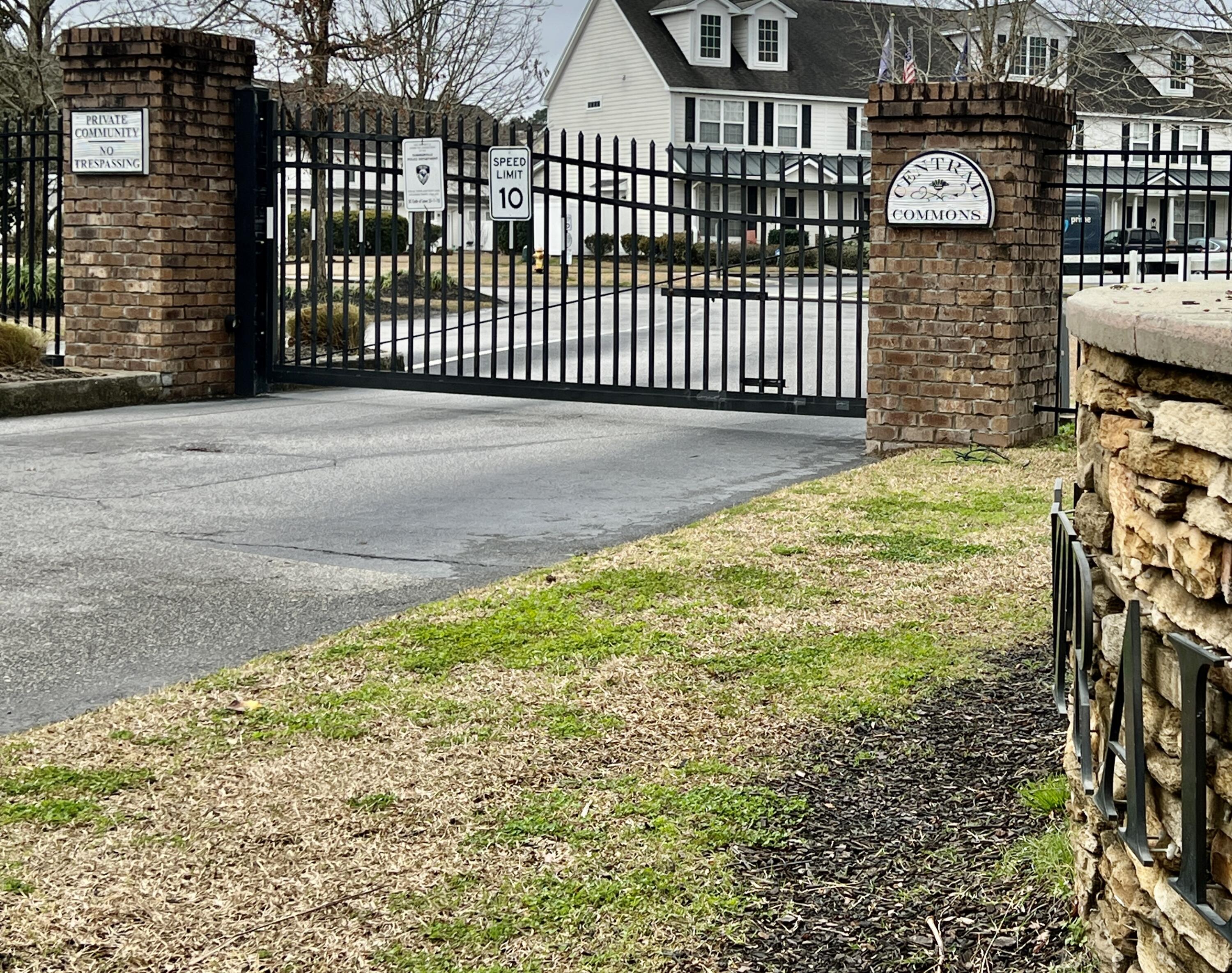 Photo 13 of 16 of 407 Hemingway Circle townhome