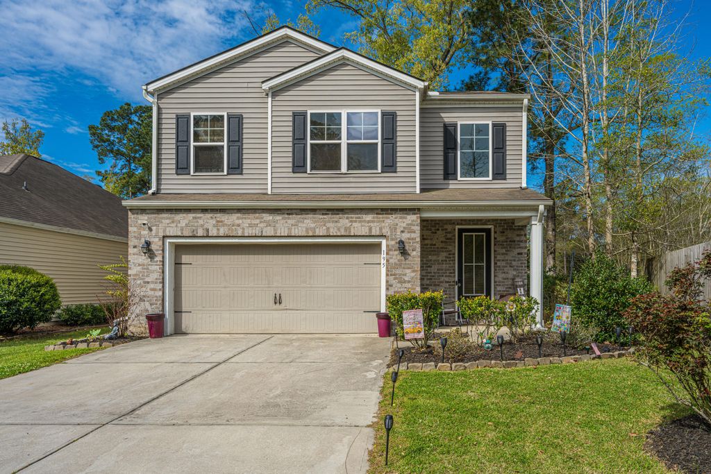 Photo of 195 Hickory Ridge Way, Summerville, SC 29483 (MLS # 26007822)
