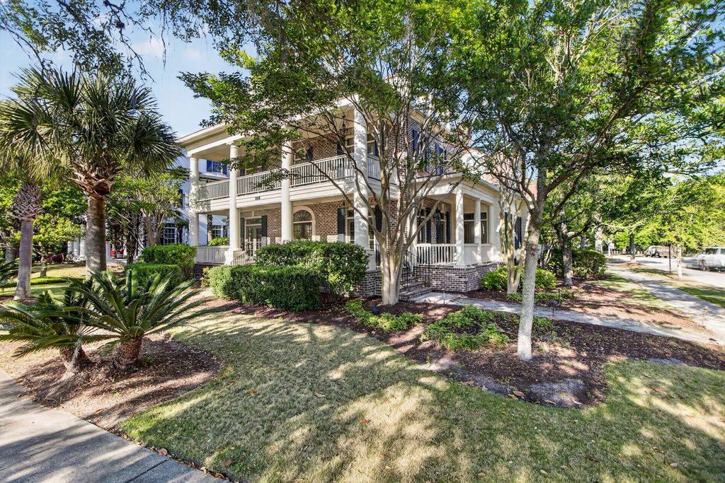 Photo of 659 Island Park Drive, Daniel Island, SC 29492 (MLS # 26012085)