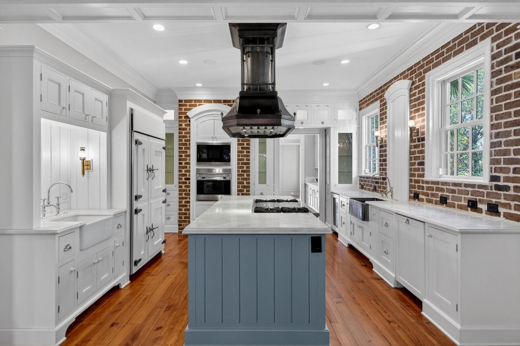 Photo of 659 Island Park Drive, Daniel Island, SC 29492 (MLS # 26012085)