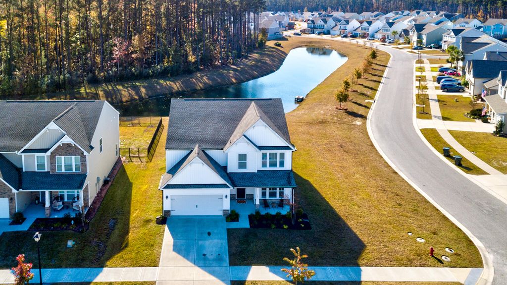 Photo of 101 Willet Lane, Summerville, SC 29486 (MLS # 25031014)