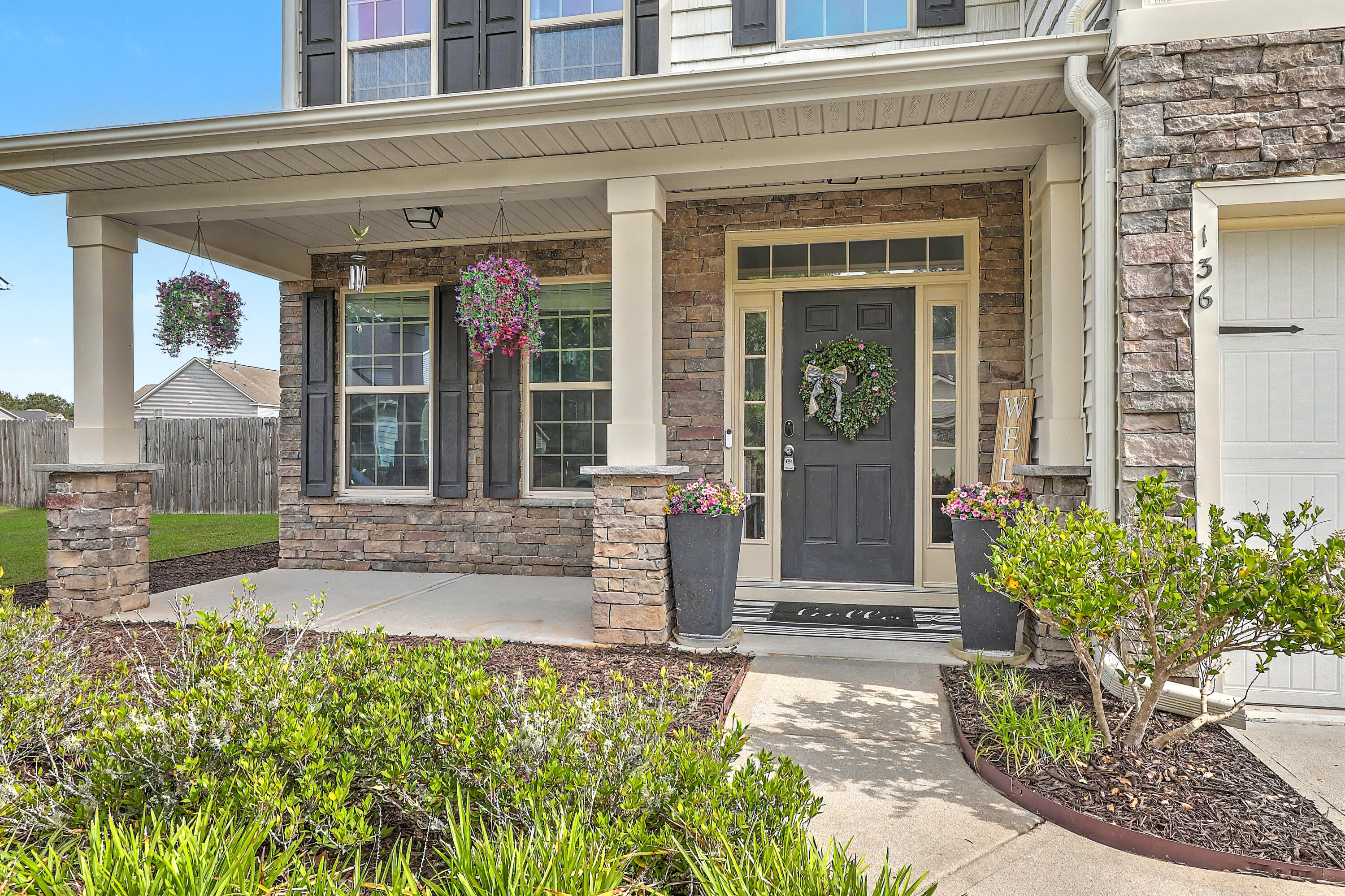 136 Carolina Wren Avenue