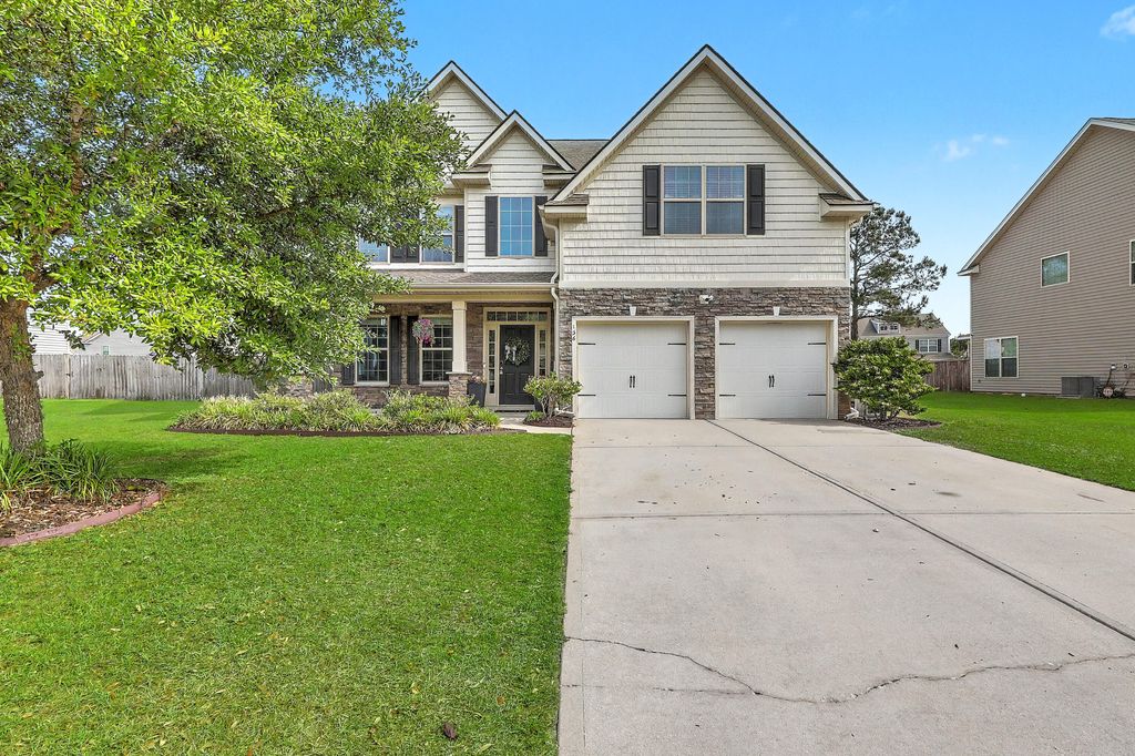 Photo of 136 Carolina Wren Avenue, Moncks Corner, SC 29461 (MLS # 26011977)