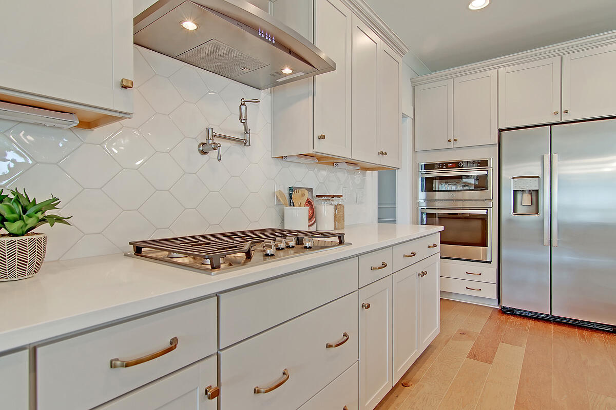 3585 Sawlog Drive