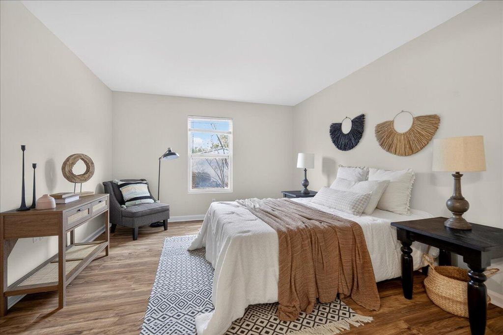 Photo of 1402 Camp Road #3h, Charleston, SC 29412 (MLS # 26004038)