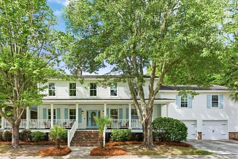 Photo of 1503 Village Square, Mount Pleasant, SC 29464 (MLS # 26011942)