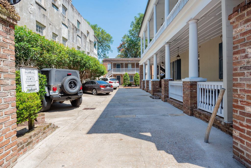 Photo of 46-50 Queen Street, Charleston, SC 29401 (MLS # 24018363)