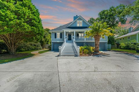 A home in Isle of Palms