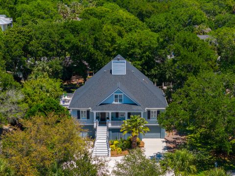 A home in Isle of Palms