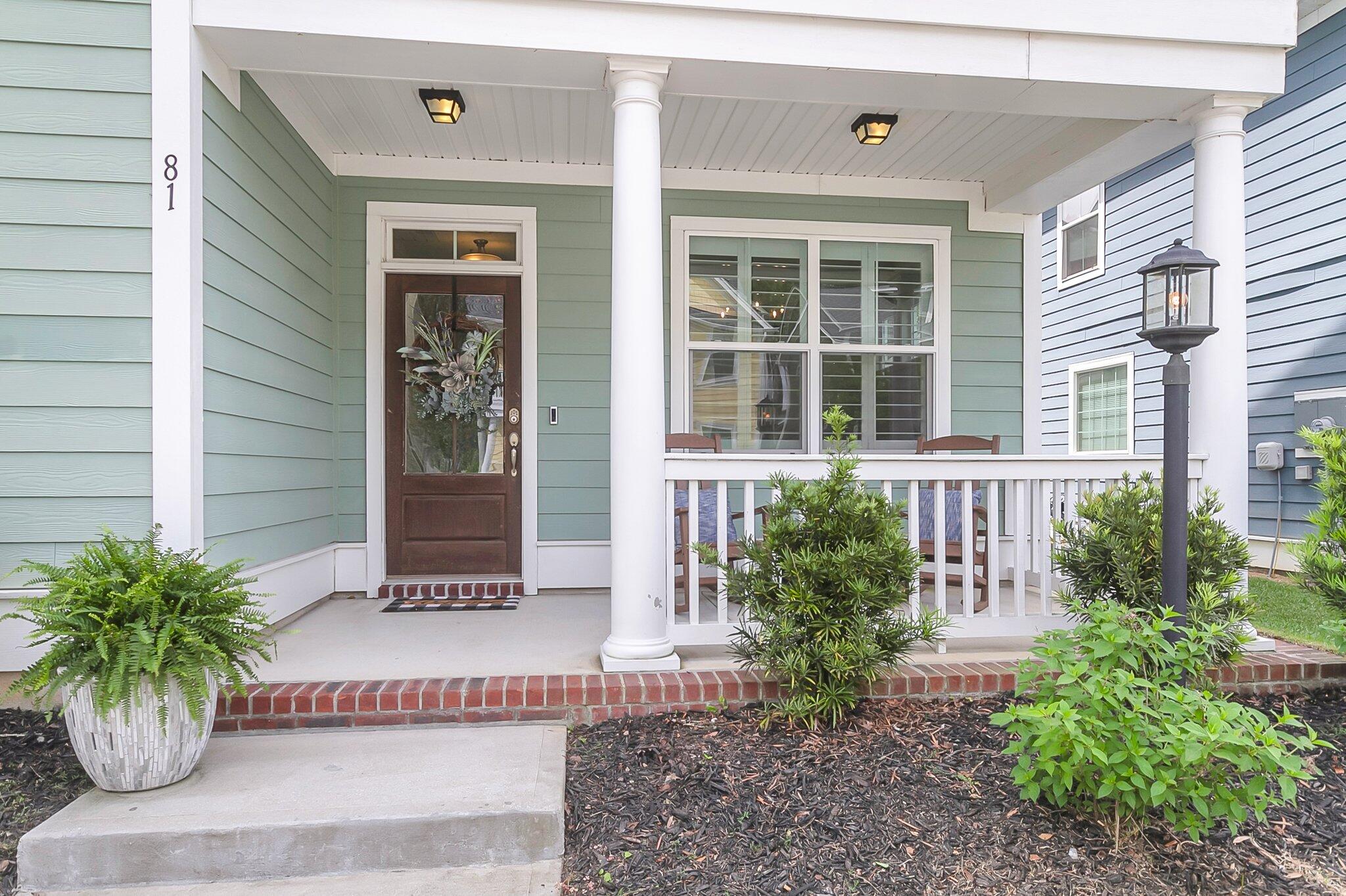 81 Crossandra Avenue