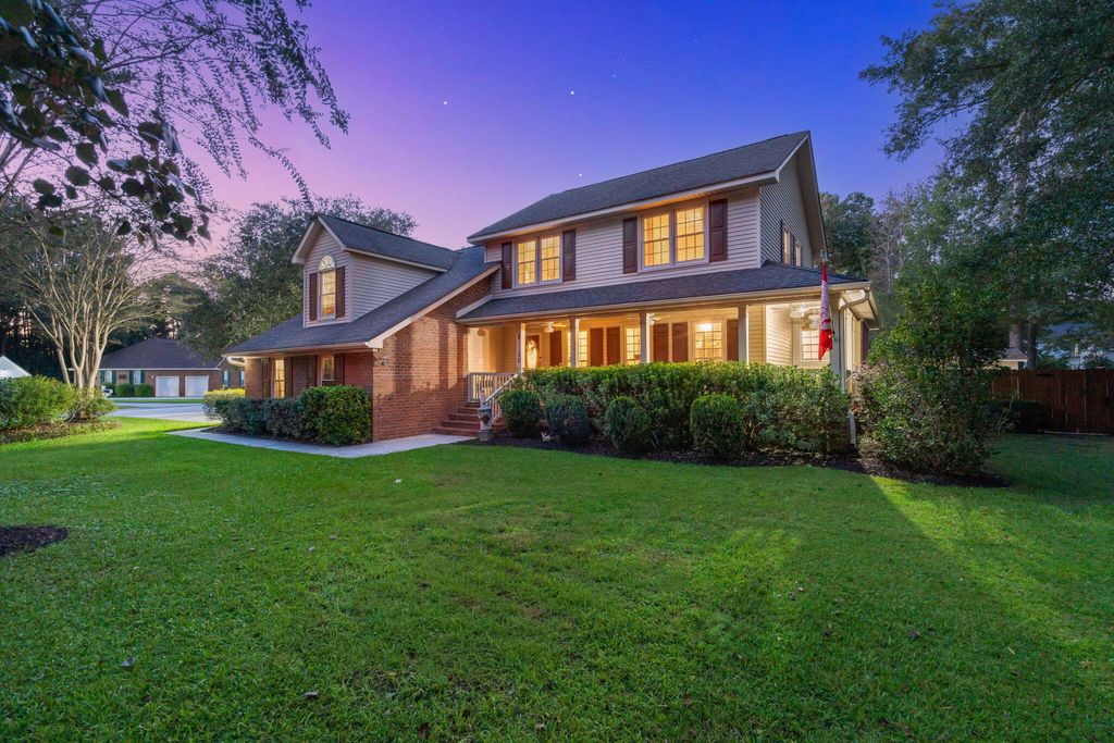 Photo of 1120 Trotters Boulevard, Summerville, SC 29483 (MLS # 25028417)