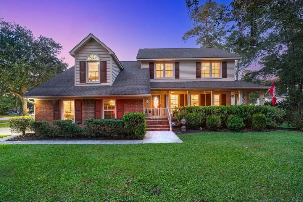 Photo of 1120 Trotters Boulevard, Summerville, SC 29483 (MLS # 25028417)
