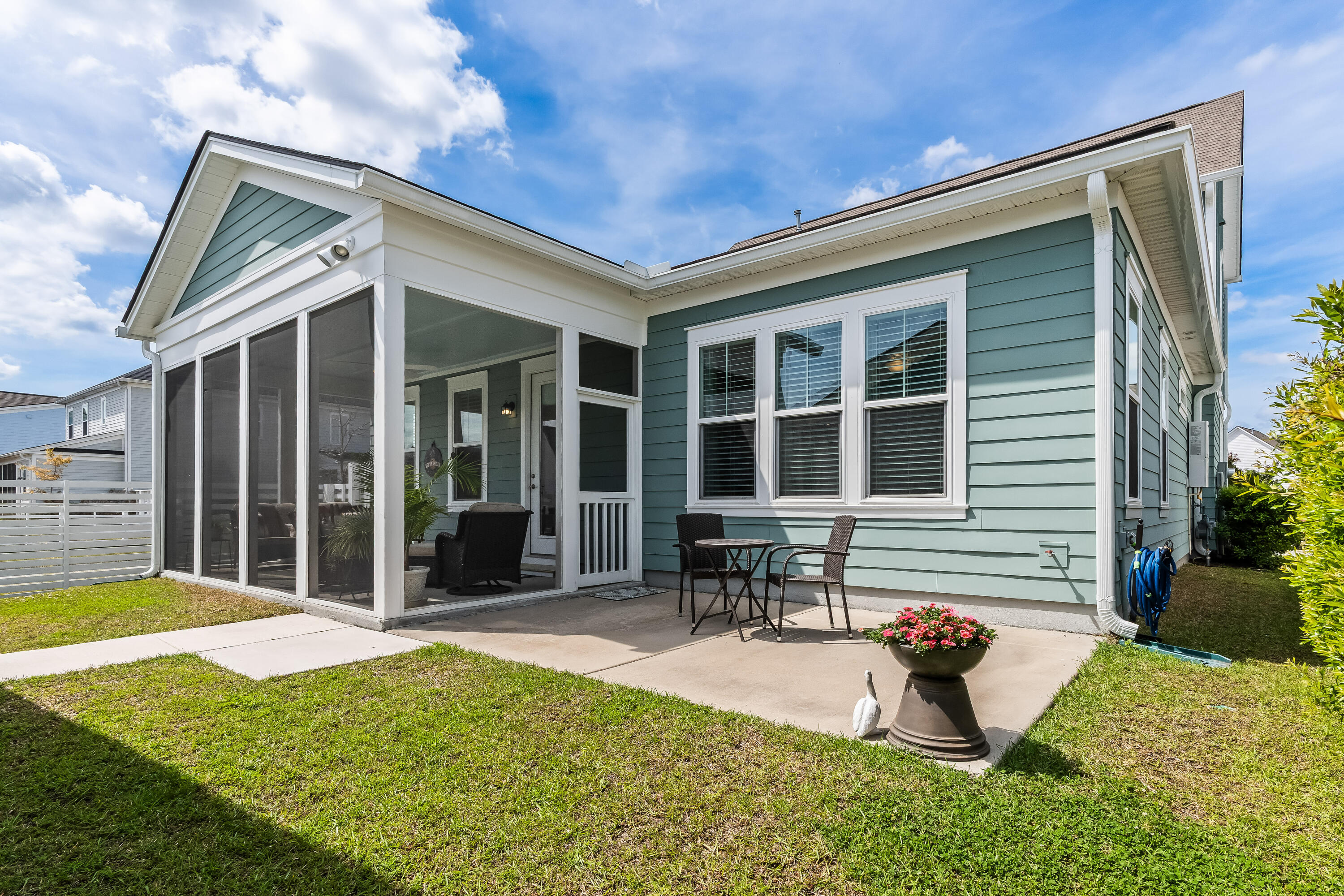 216 Symphony Avenue