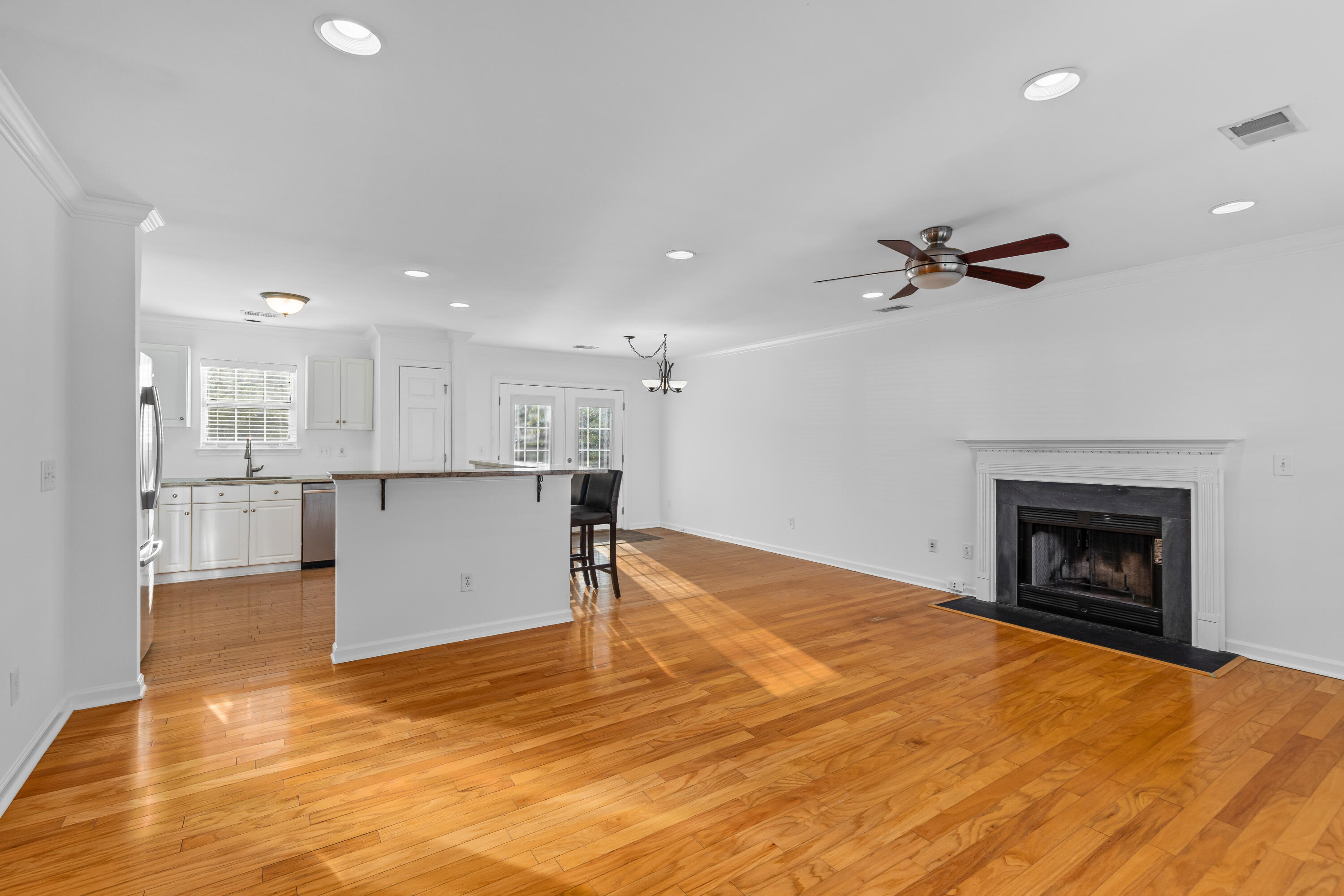 1099 Farmington Road