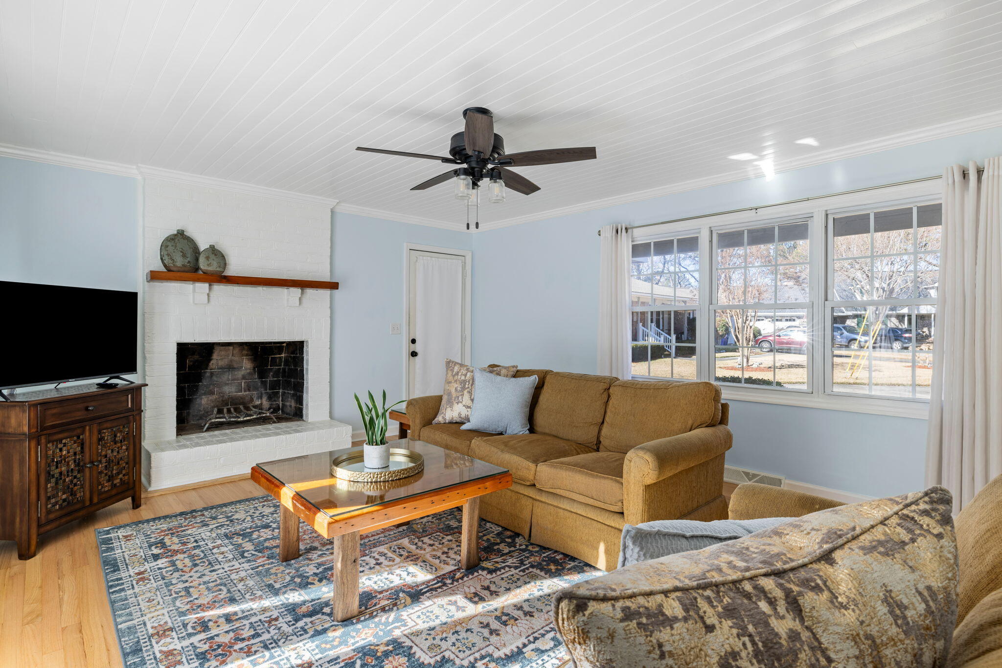 2383 Erskine Court