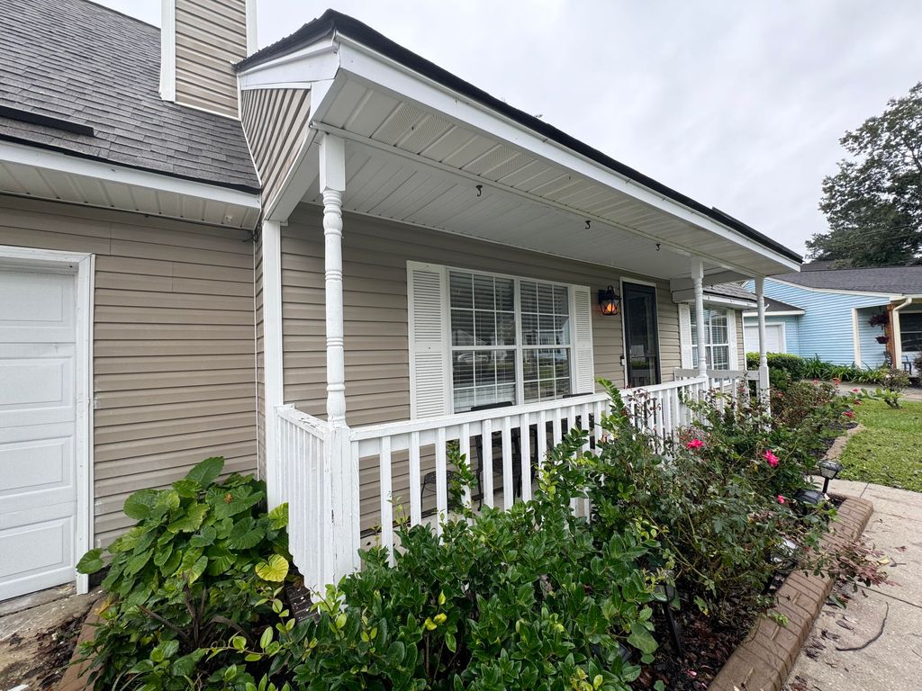 Photo of 142 Blueridge Trail, North Charleston, SC 29418 (MLS # 25027810)