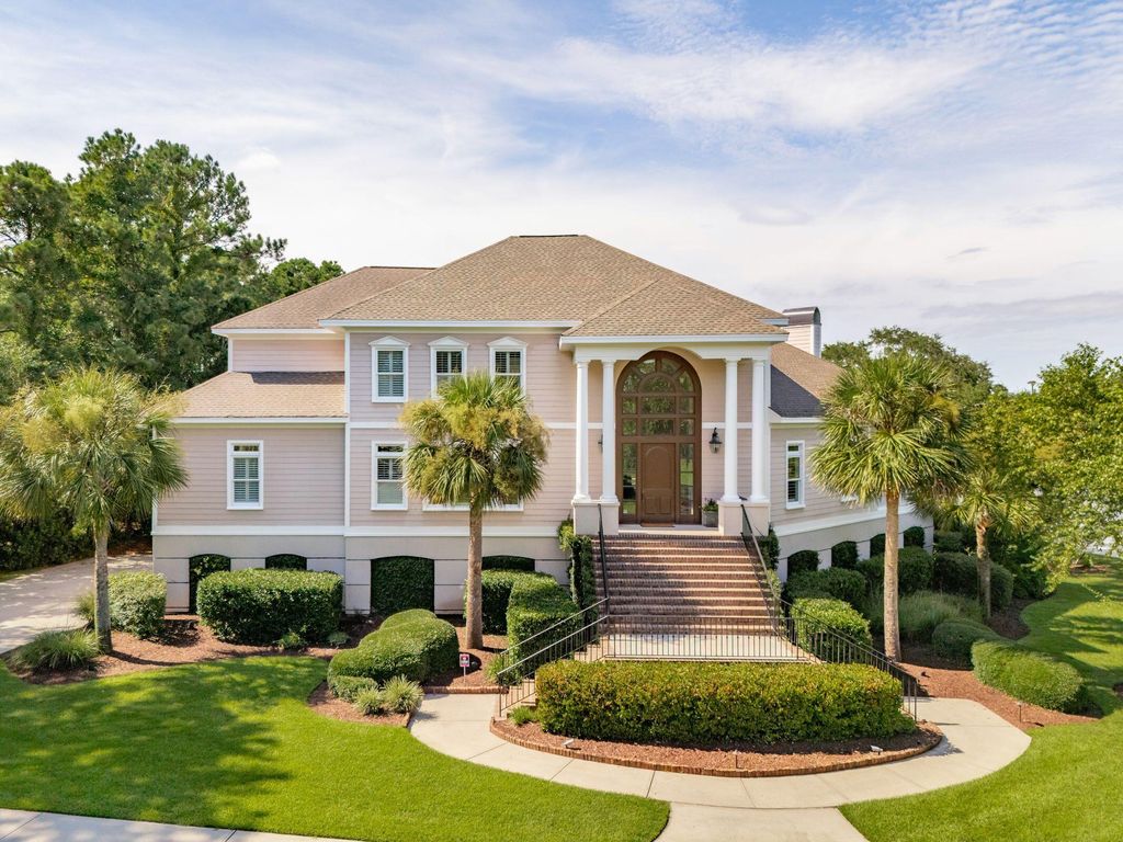 Photo of 1663 Omni Boulevard, Mount Pleasant, SC 29466 (MLS # 25023694)