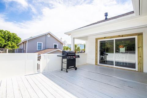 A home in Isle of Palms