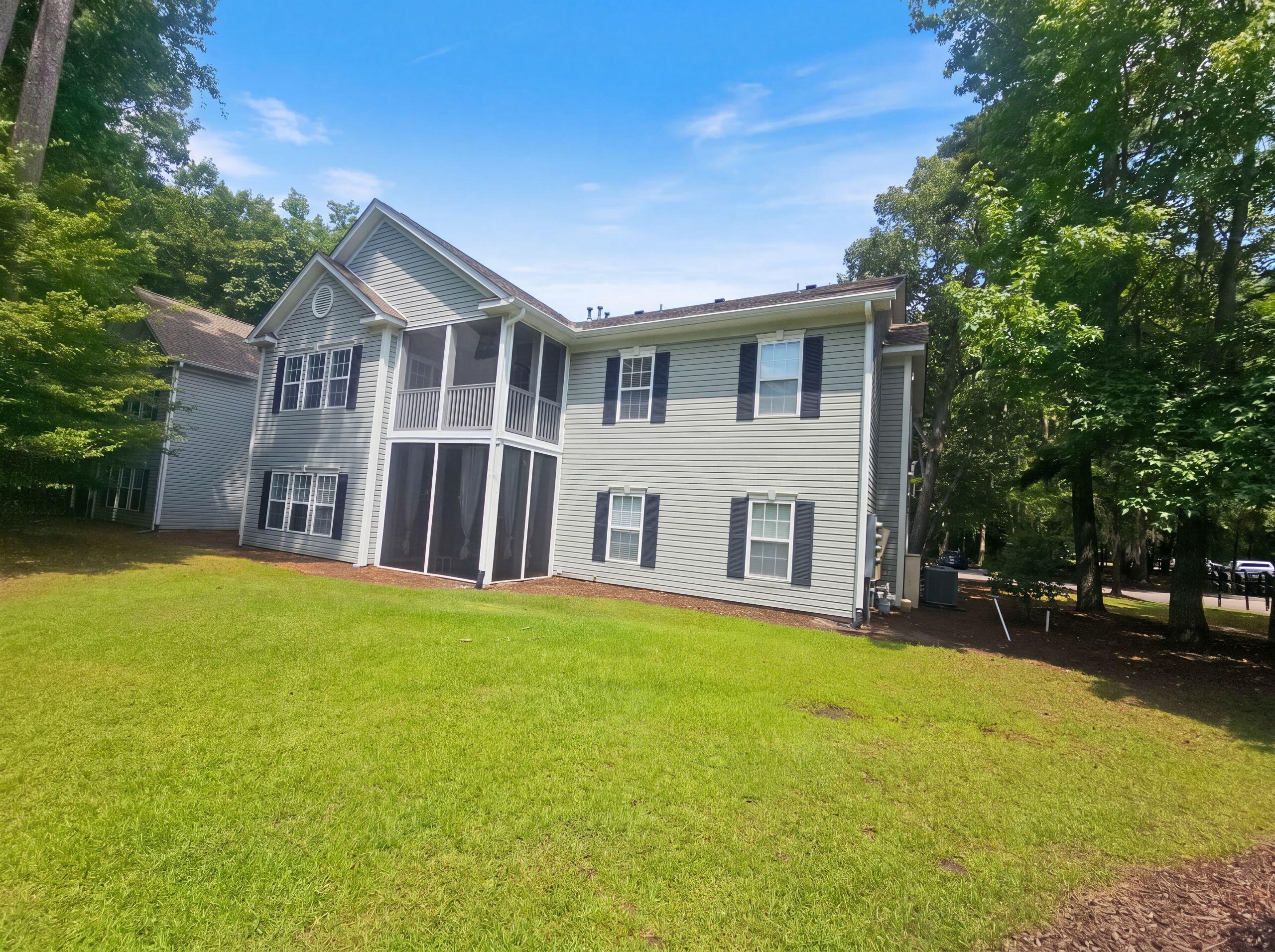 906 W Marymont Lane