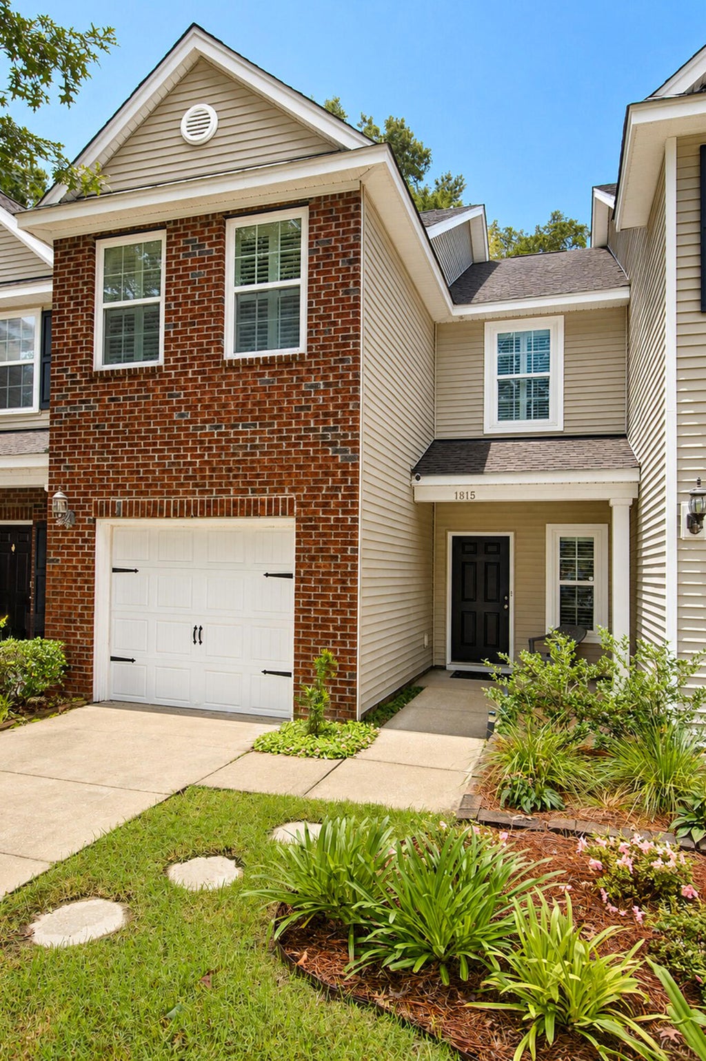 Photo of 1815 Heldsberg Drive, Charleston, SC 29414 (MLS # 26024516)