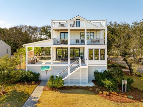 A home in Isle of Palms