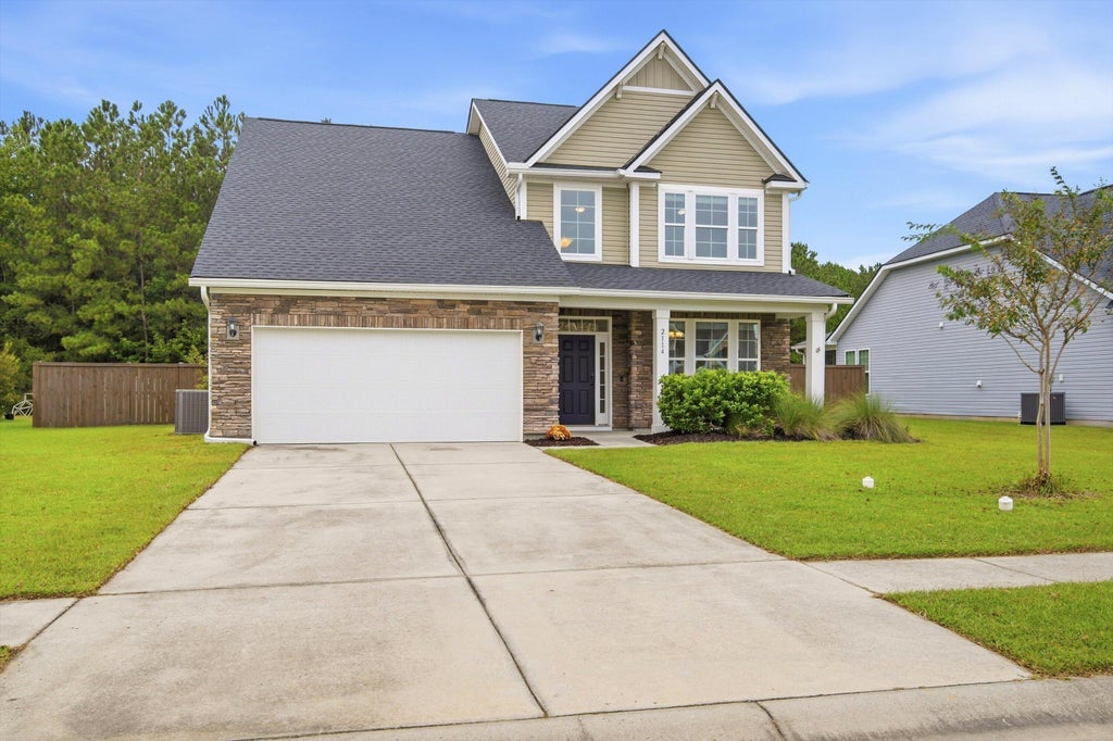 Photo of 2114 Bridlewood Farms Parkway, Ridgeville, SC 29472 (MLS # 26026935)