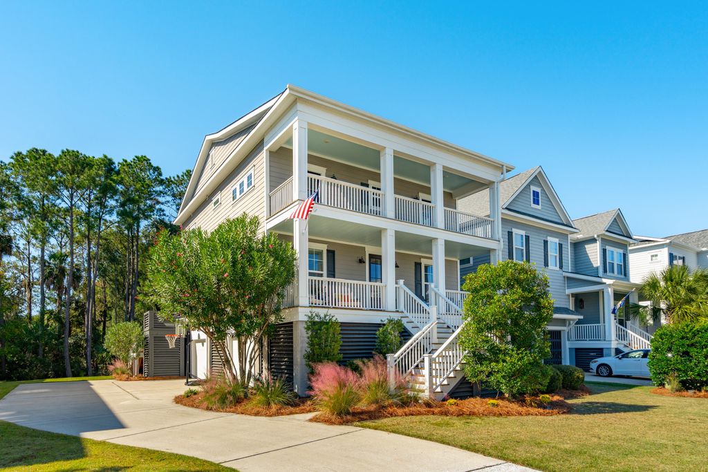 Photo of 1573 Red Tide Road, Mount Pleasant, SC 29466 (MLS # 25028841)
