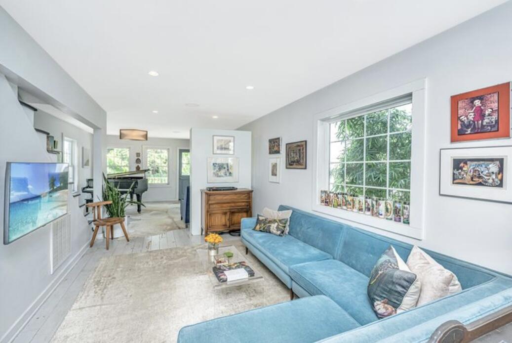 1 Paige Court